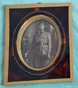 Militaria: Foto enmarcada Soldado Intendencia ,condecorado Guerras de Marruecos..España